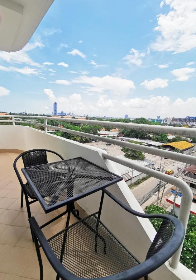Daisy Residence Джомтиен Бийч Екстериор снимка