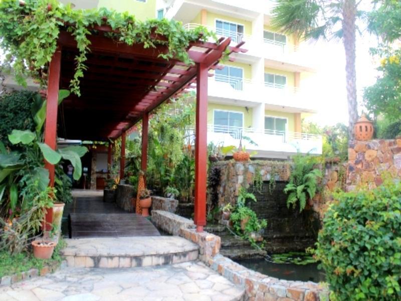 Daisy Residence Джомтиен Бийч Екстериор снимка